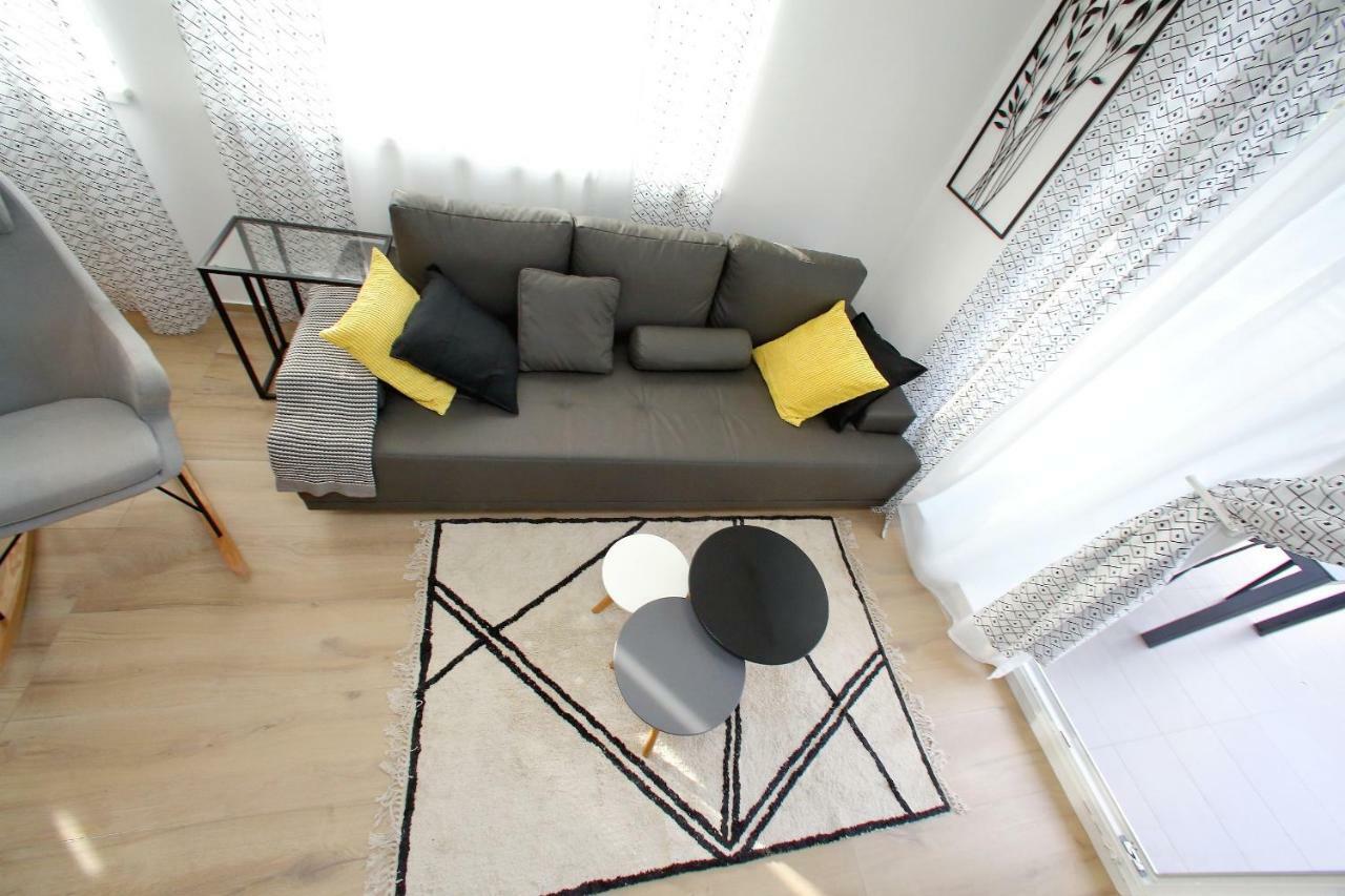 L Apartments بيبينيا المظهر الخارجي الصورة