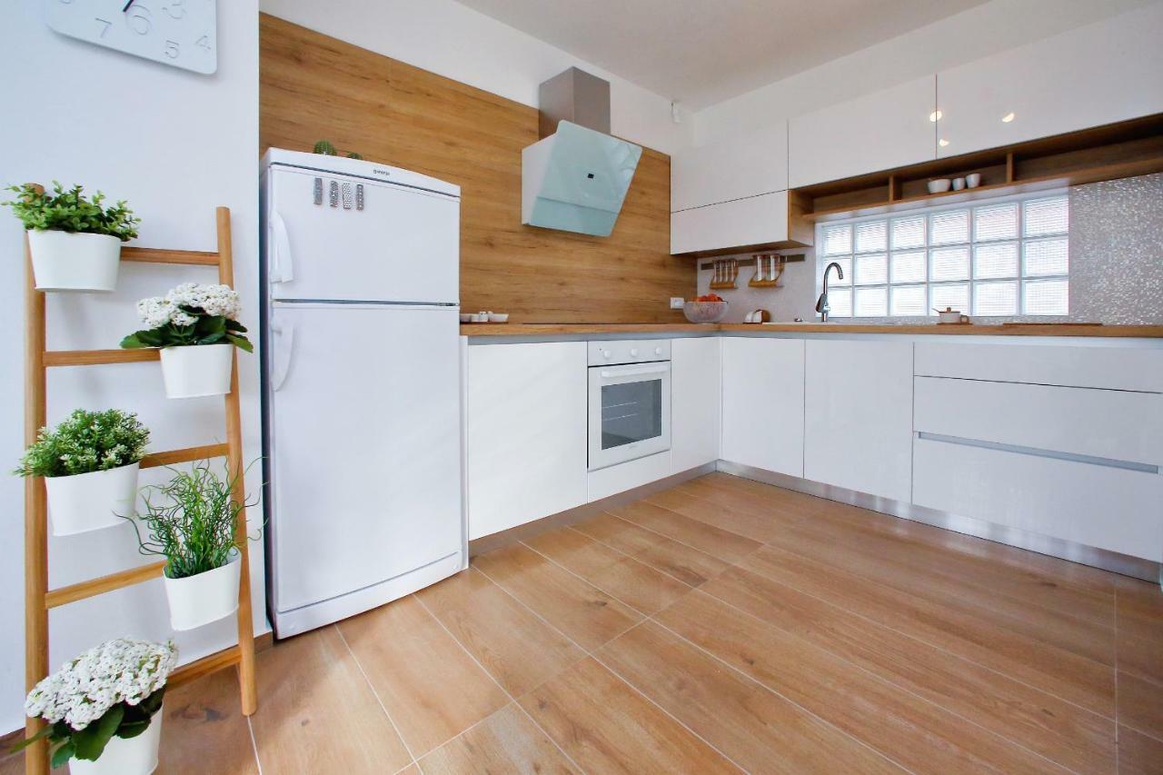 L Apartments بيبينيا المظهر الخارجي الصورة